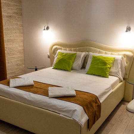 Brilliant Suite ตรีเอสเต ภายนอก รูปภาพ